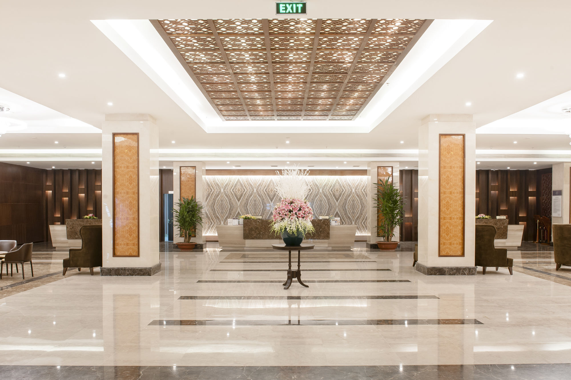 Muong Thanh Grand Lao Cai Hotel Exteriör bild